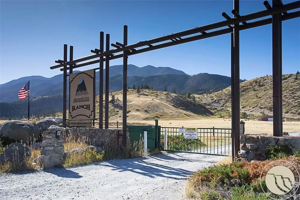 54 Eagle Ridge Nye MT 59061