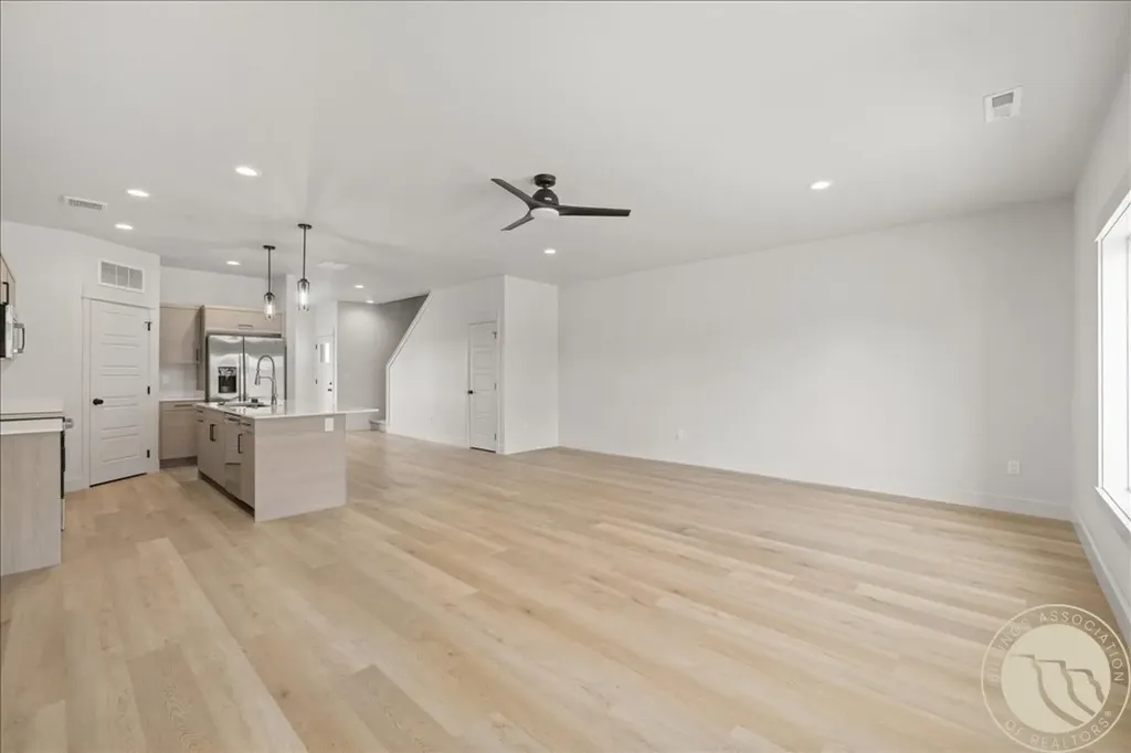 4633 King Avenue West Billings MT 59106