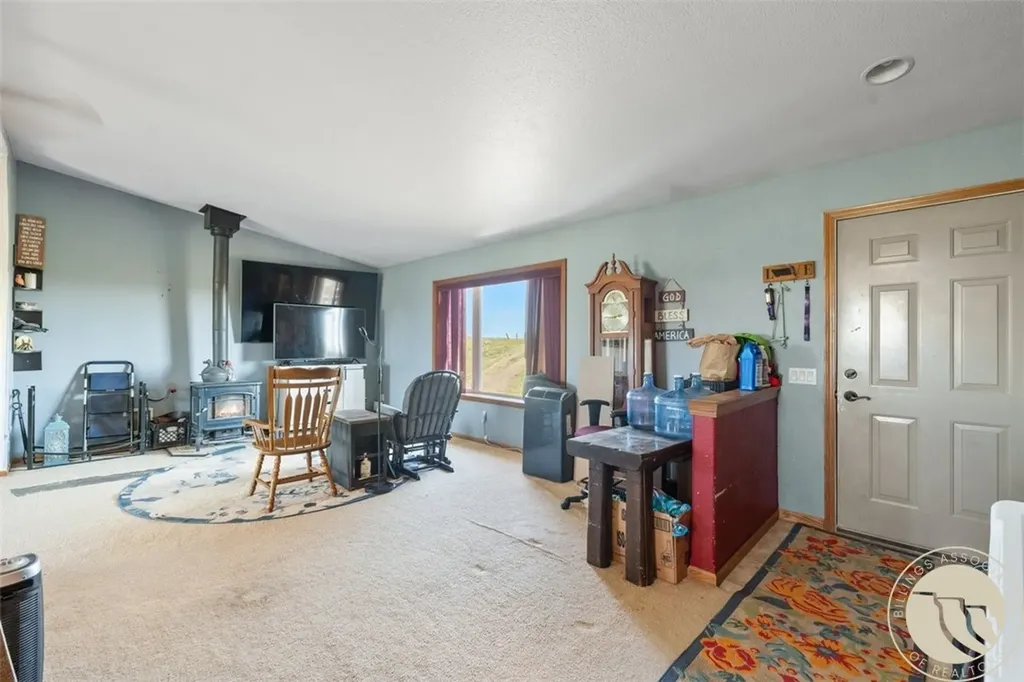 73 Snider Subdivision Road Forsyth MT 59327