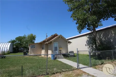 112 N Crow Avenue Hardin MT 59034