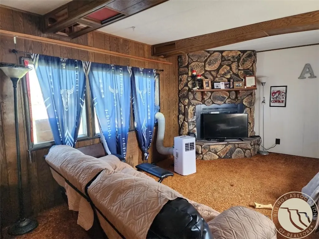 405 Garfield Boulevard Jordan MT 59337