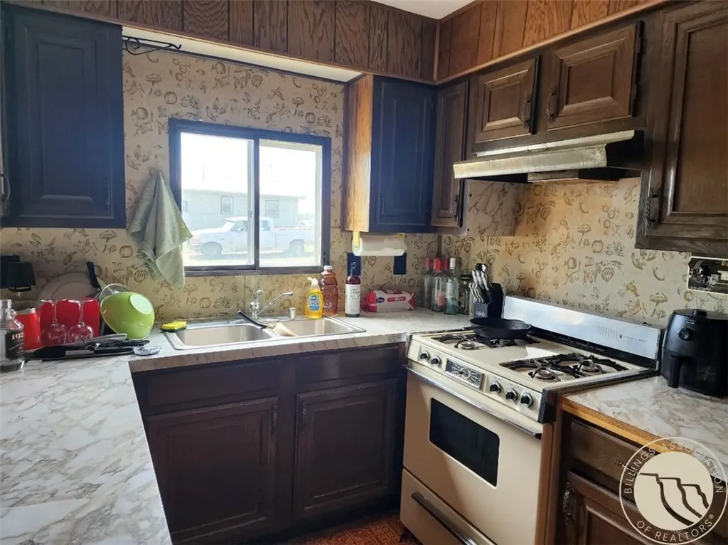 405 Garfield Boulevard Jordan MT 59337