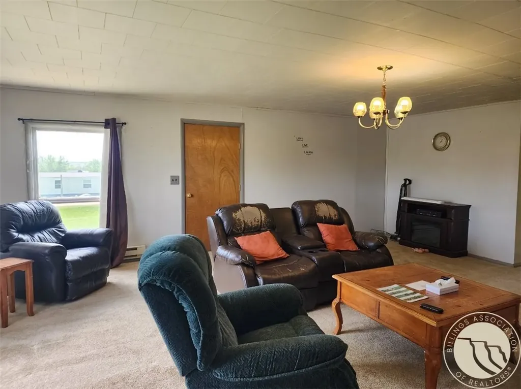 405 Garfield Boulevard Jordan MT 59337