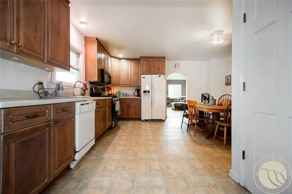 6502 Quarter Horse Lane Lewistown MT 59457