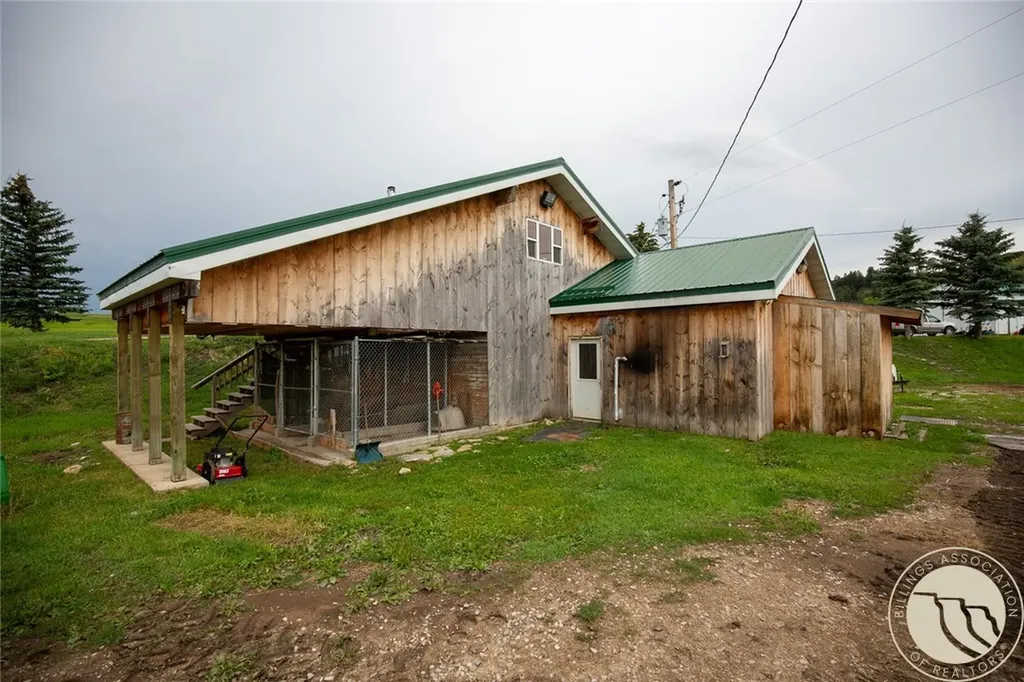 6502 Quarter Horse Lane Lewistown MT 59457