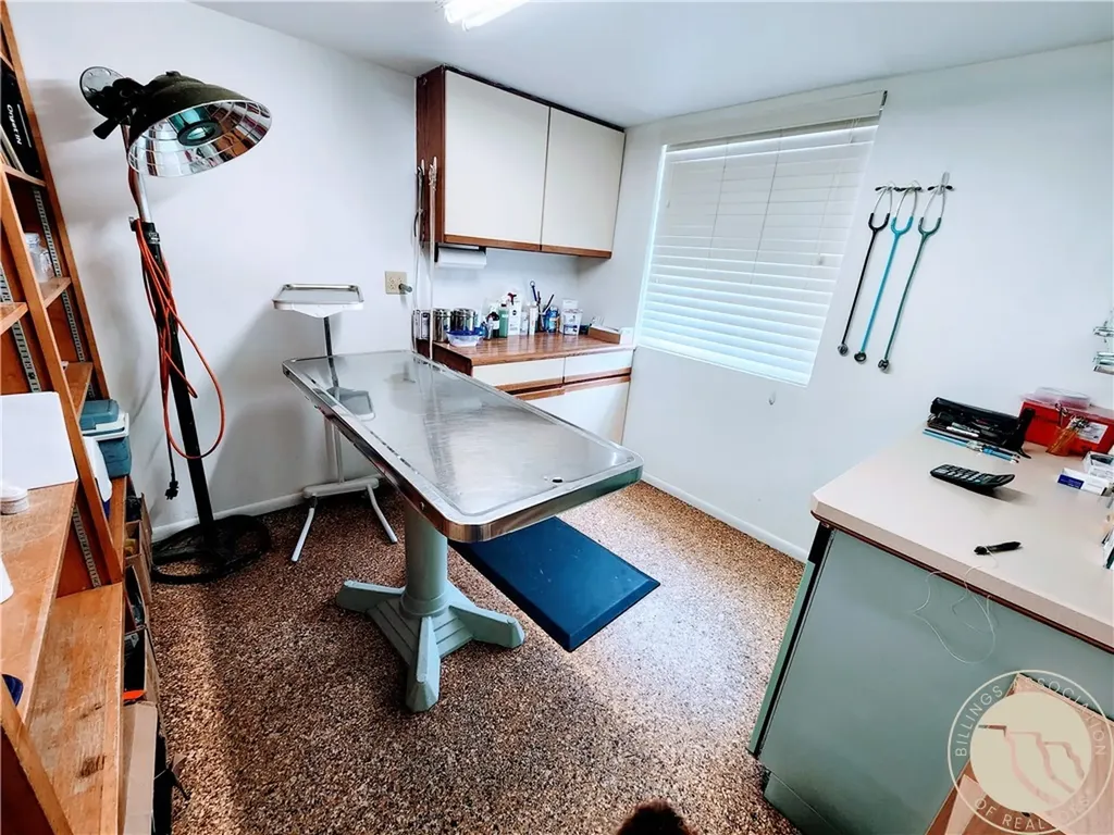 77 Mount Highway 13 Circle MT 59215