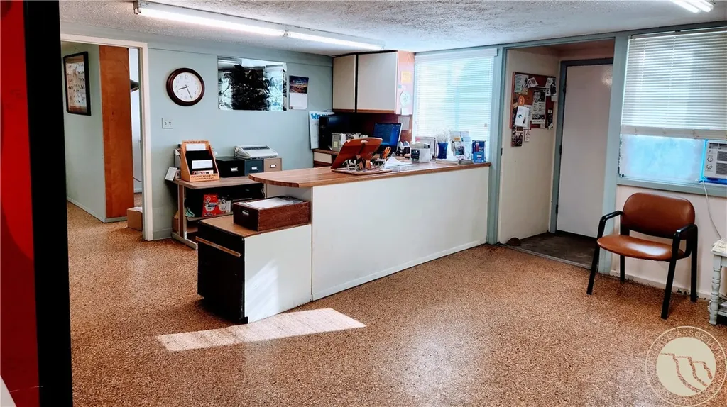 77 Mount Highway 13 Circle MT 59215