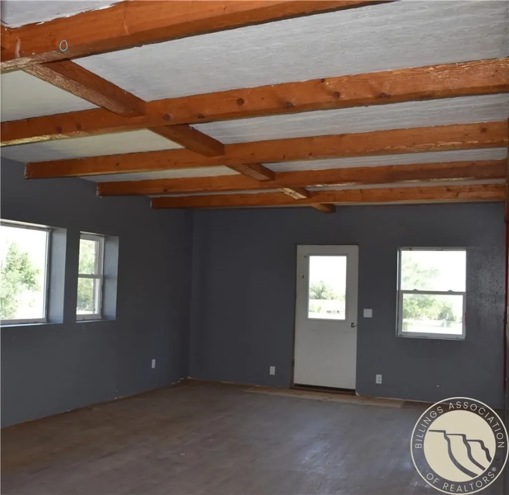601 12th Avenue Circle MT 59215