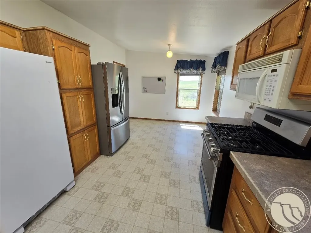 312 Young Avenue Baker MT 59313