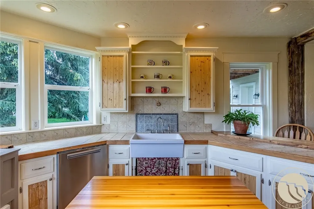 281 Taylor Hill Road Red Lodge MT 59068