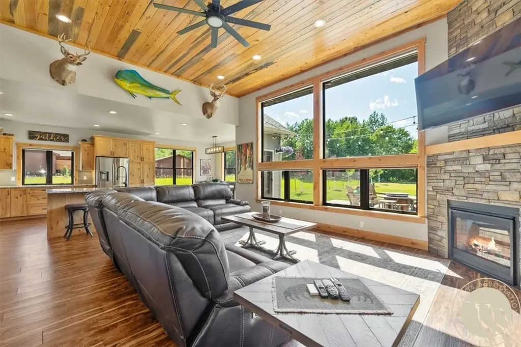 2215 Diamond C Trail Red Lodge MT 59068