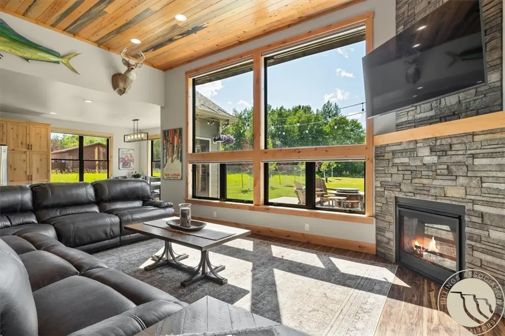 2215 Diamond C Trail Red Lodge MT 59068