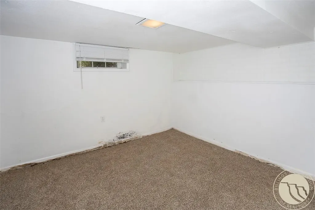 721 N Cody Avenue Hardin MT 59034