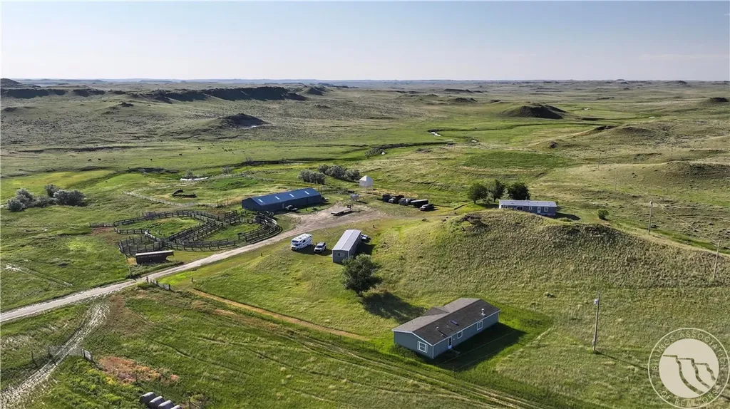 1287 W Little Dry Road Miles City MT 59322