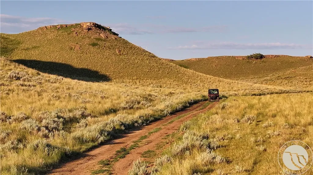 1287 W Little Dry Road Miles City MT 59322