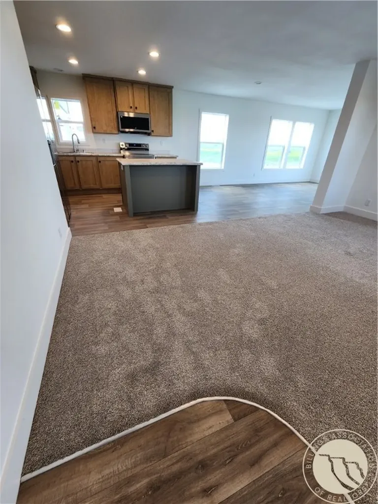 3418 High Noon Shepherd MT 59079