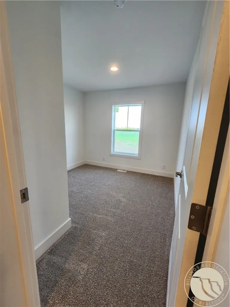 3418 High Noon Shepherd MT 59079