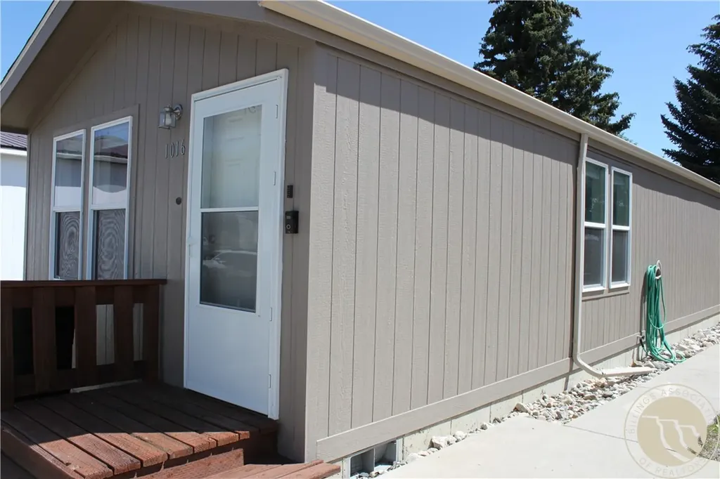 1016 Coutts Avenue Red Lodge MT 59068