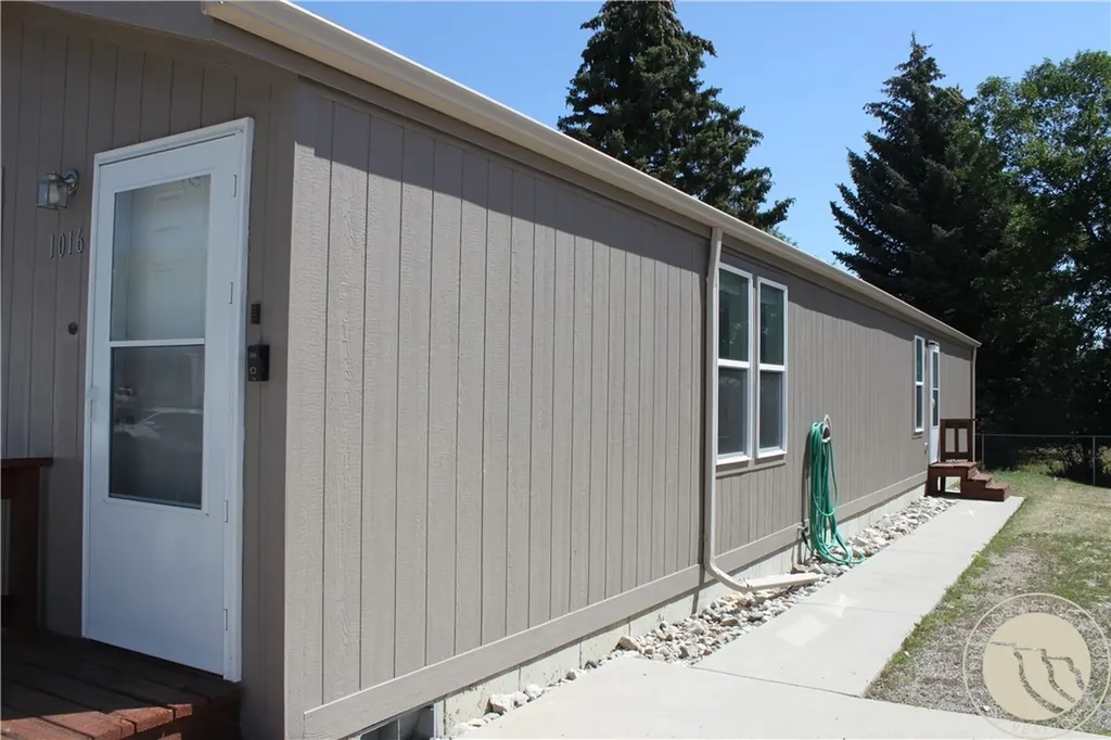 1016 Coutts Avenue Red Lodge MT 59068