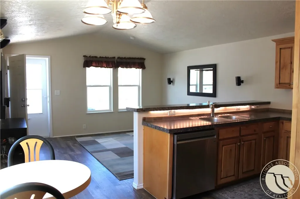1016 Coutts Avenue Red Lodge MT 59068