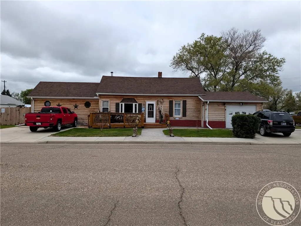 327 2nd Avenue W Culbertson MT 59218