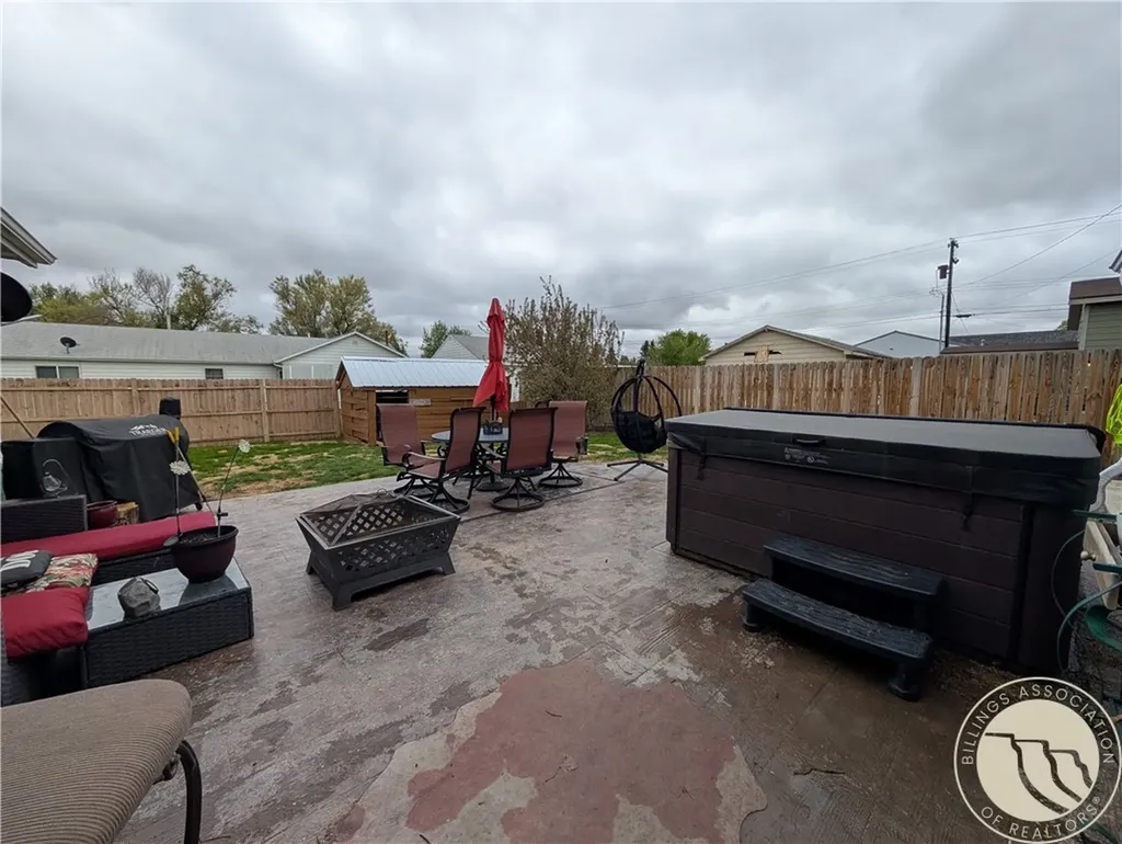 327 2nd Avenue W Culbertson MT 59218