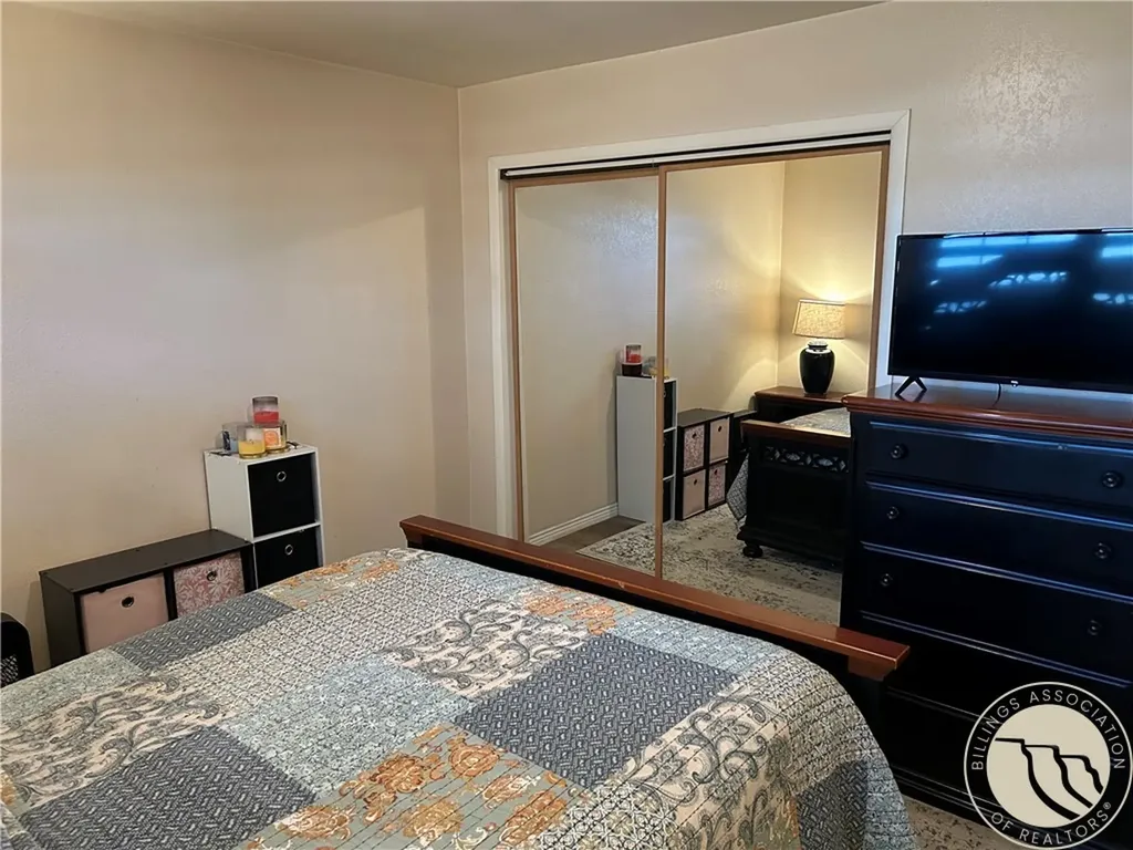 914 Blue Sage Court Hardin MT 59034