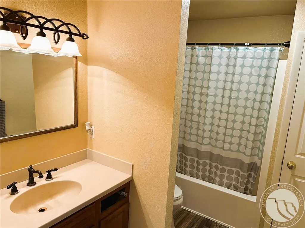 914 Blue Sage Court Hardin MT 59034