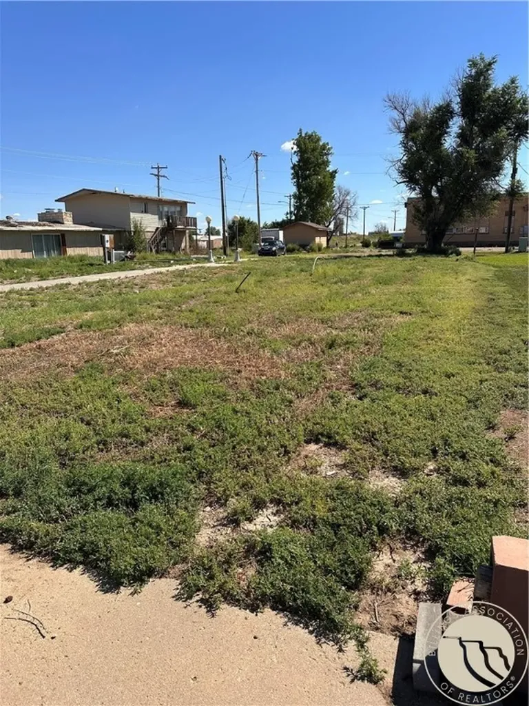 10 S 1st Street E Baker MT 59313