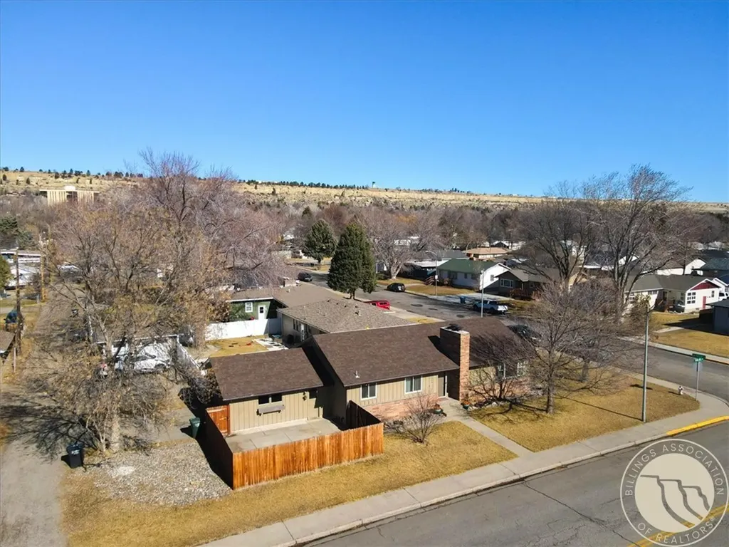 1329 Parkhill Drive Billings MT 59102