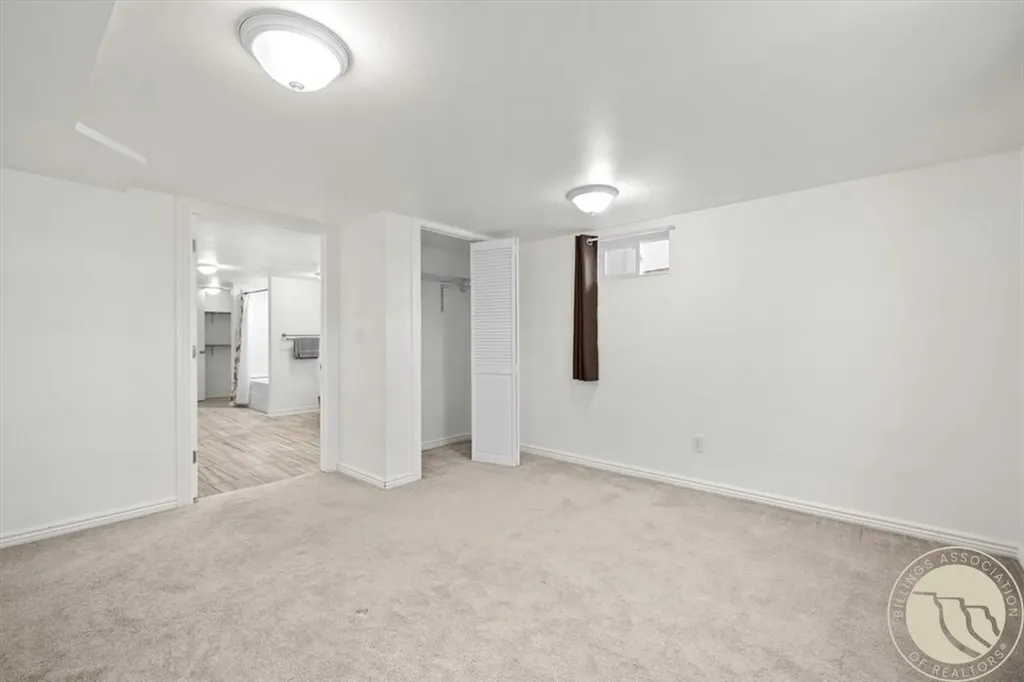 1329 Parkhill Drive Billings MT 59102