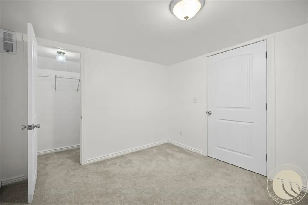 1329 Parkhill Drive Billings MT 59102