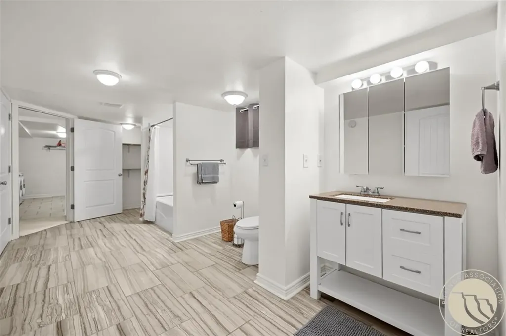 1329 Parkhill Drive Billings MT 59102