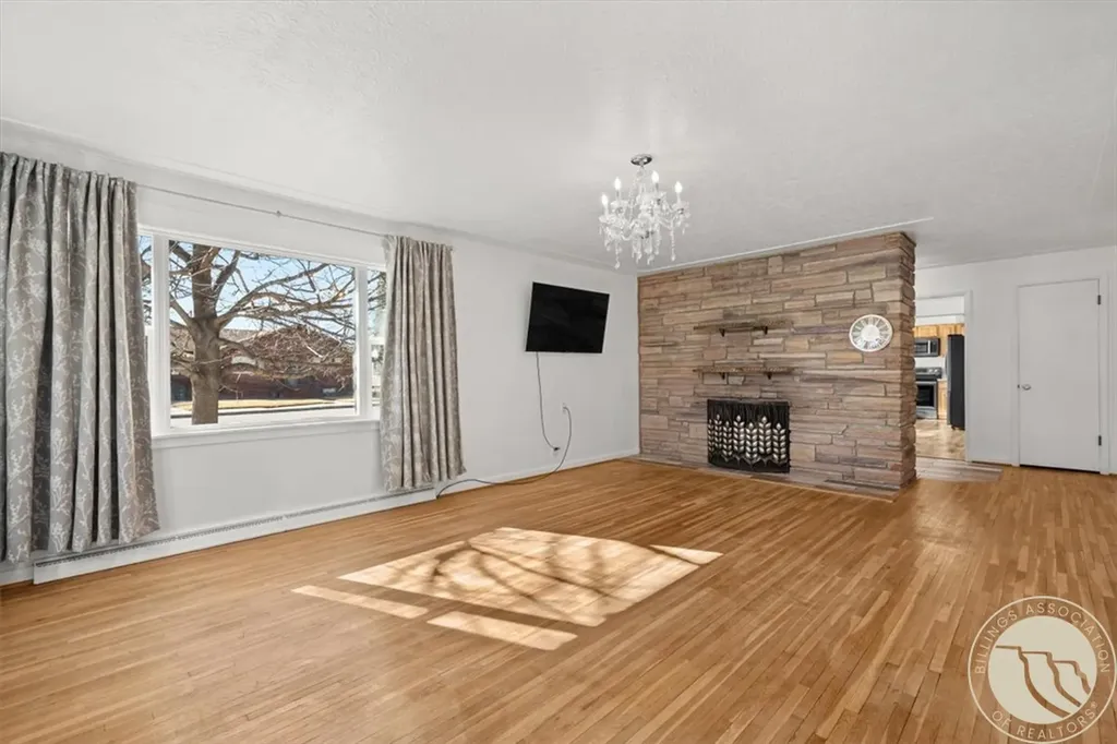1329 Parkhill Drive Billings MT 59102