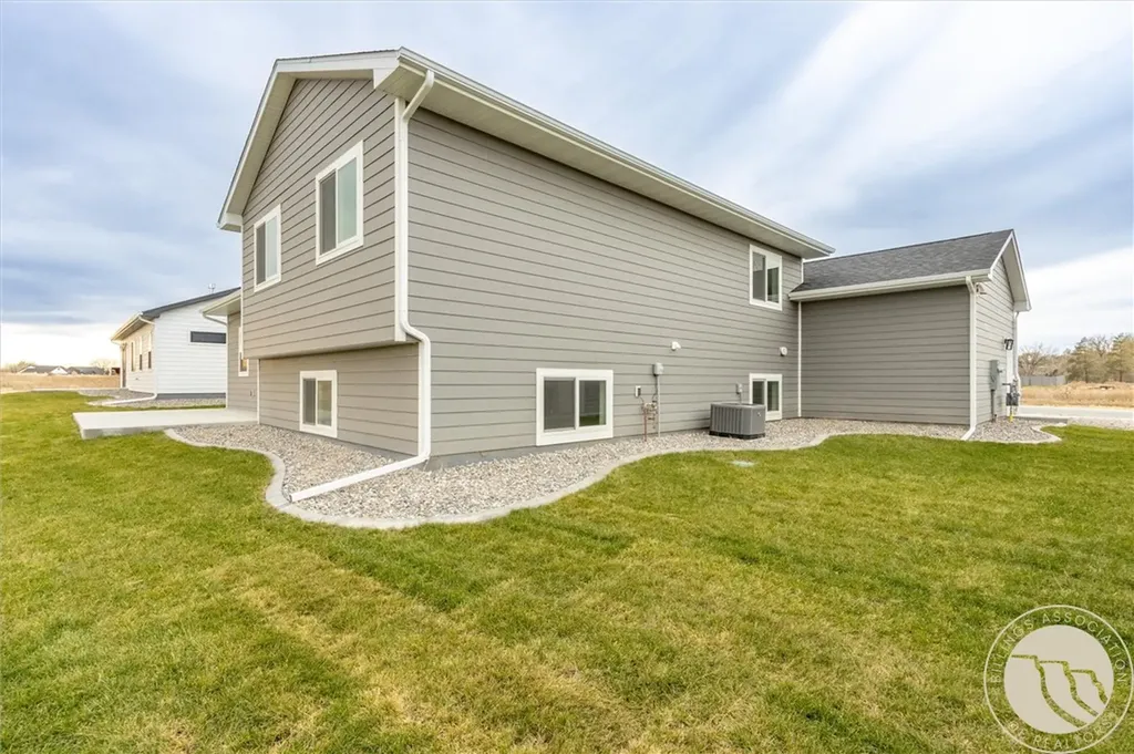 2647 Palmer Lane Billings MT 59105