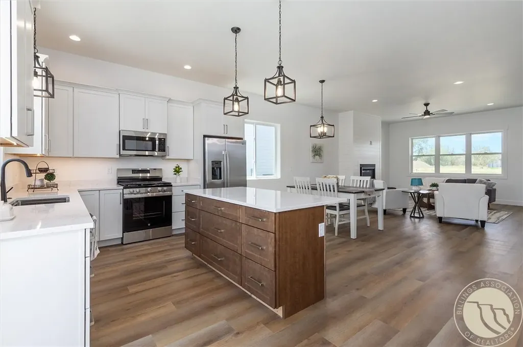 2647 Palmer Lane Billings MT 59105
