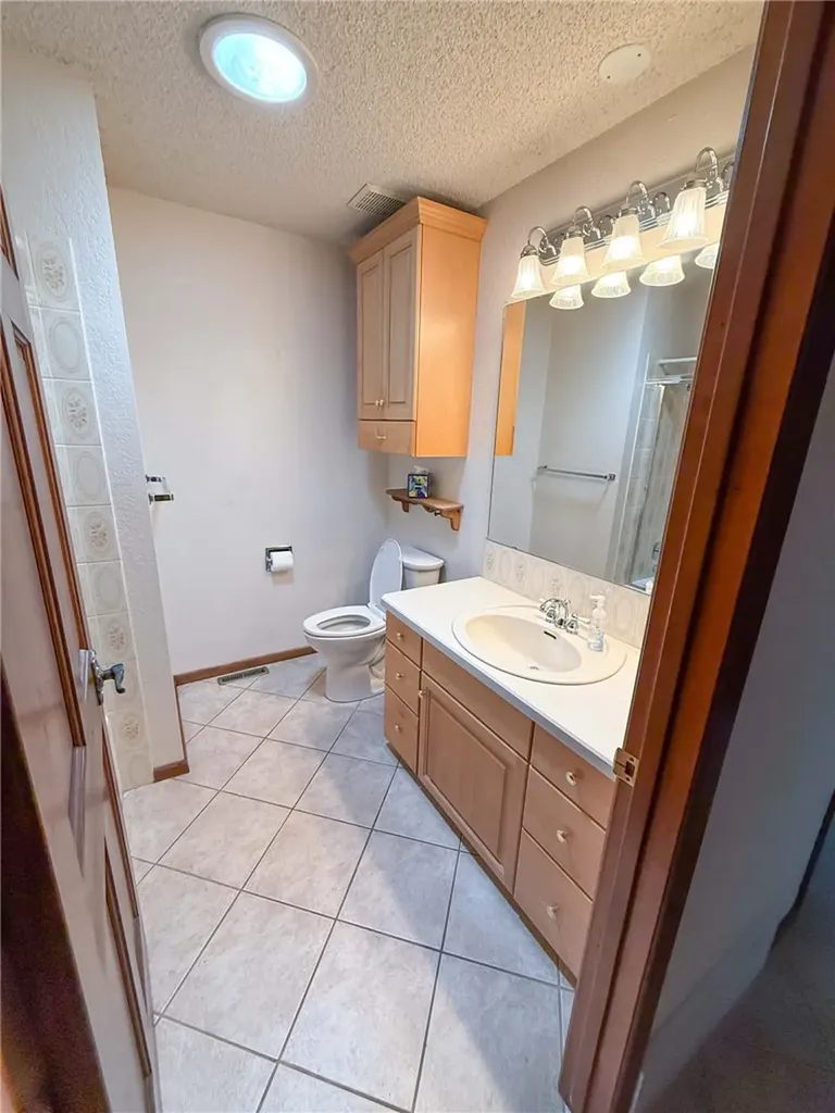 373 Stewart Court S Billings MT 59105