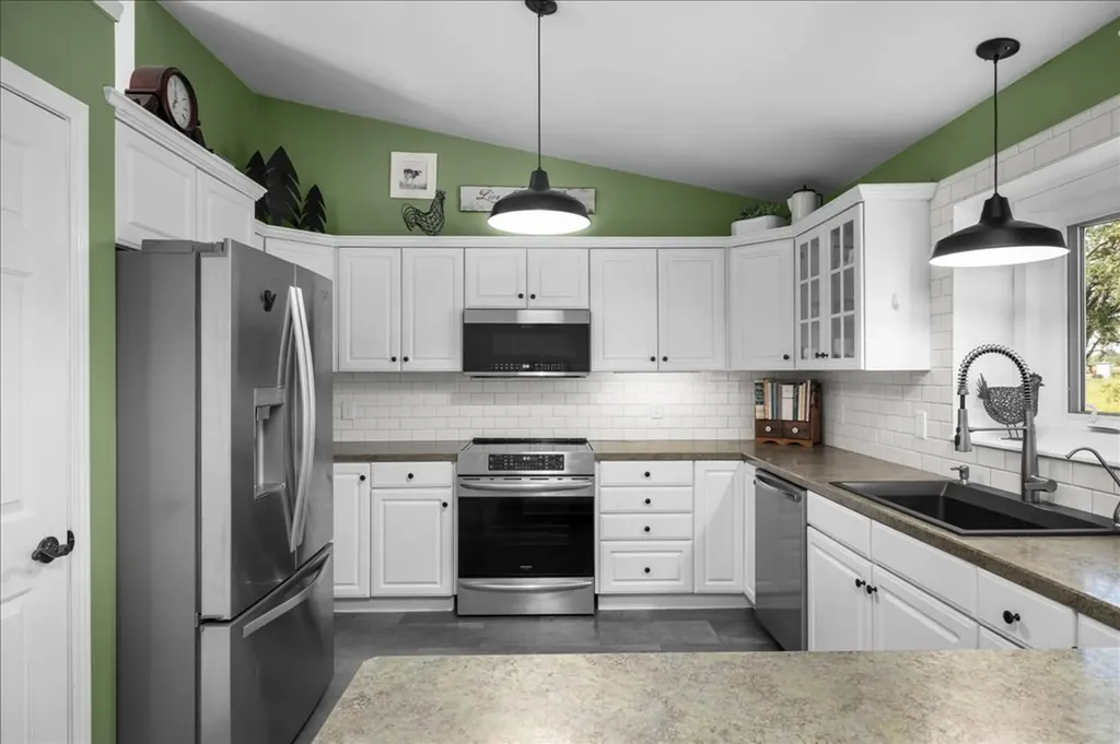 2734 S 64th Street W Billings MT 59106