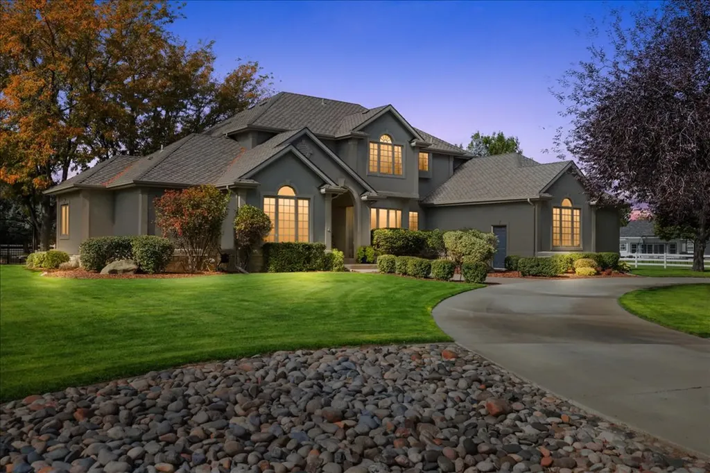 1200 Bluegrass Drive W Billings MT 59106