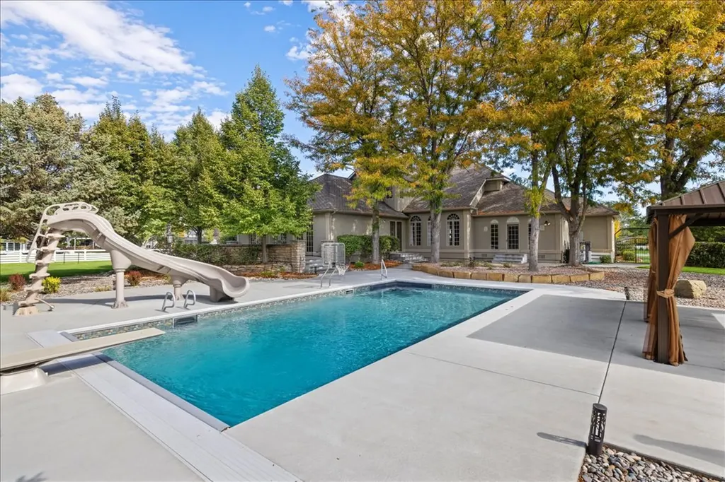 1200 Bluegrass Drive W Billings MT 59106