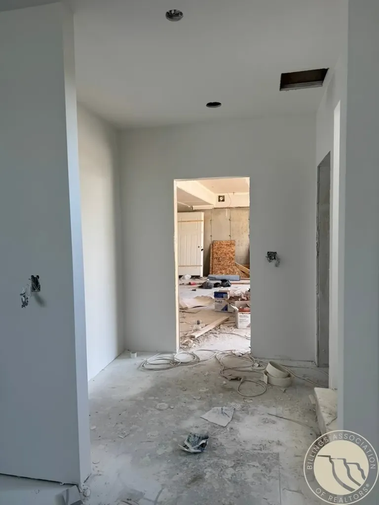7419 Vernetti Lane Billings MT 59106