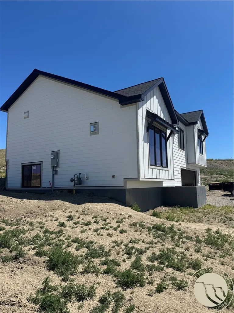 7419 Vernetti Lane Billings MT 59106
