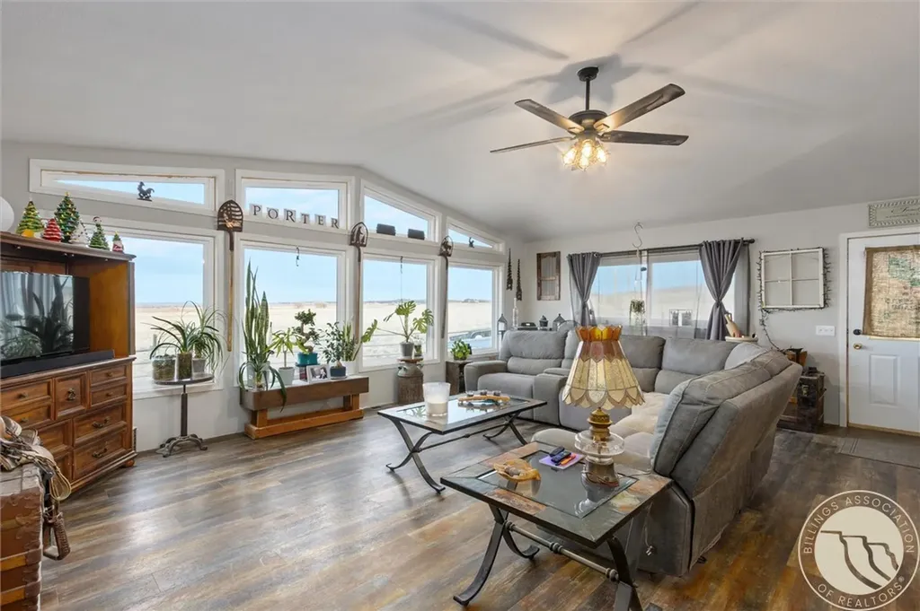 148 Harvey Road Melstone MT 59054