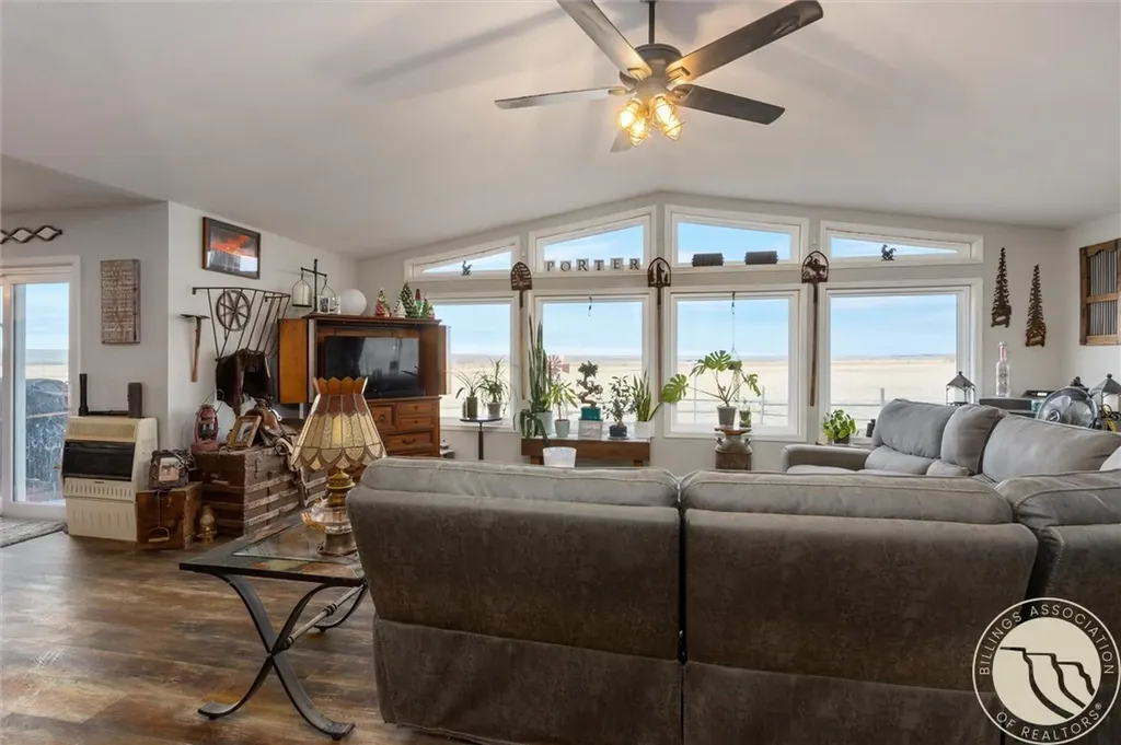148 Harvey Road Melstone MT 59054