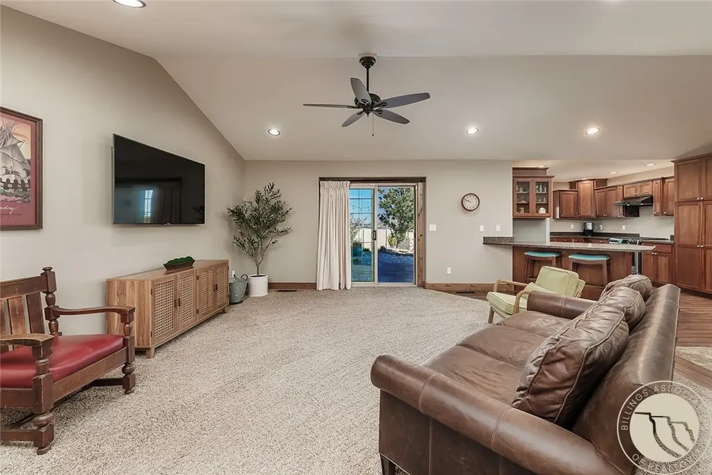515 14th Street W Hardin MT 59034