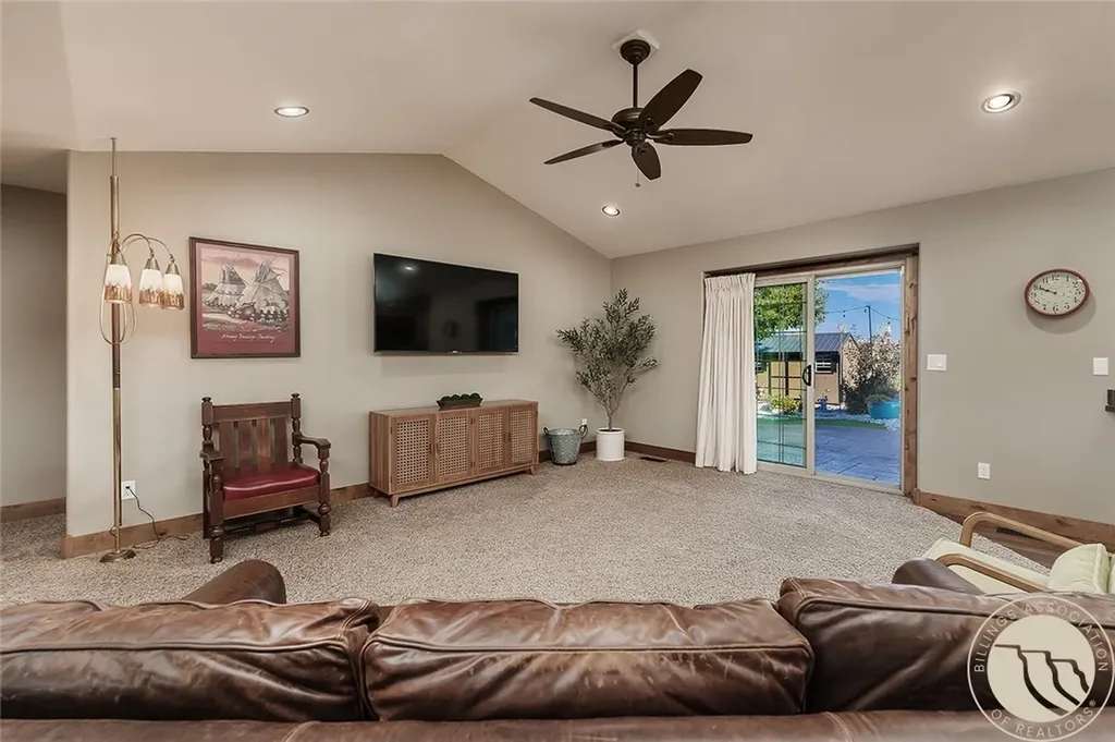 515 14th Street W Hardin MT 59034