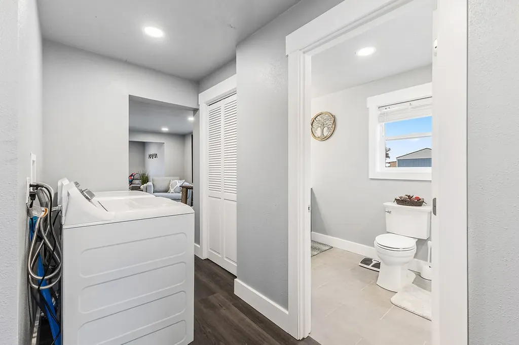 17 Second Avenue Fromberg MT 59029