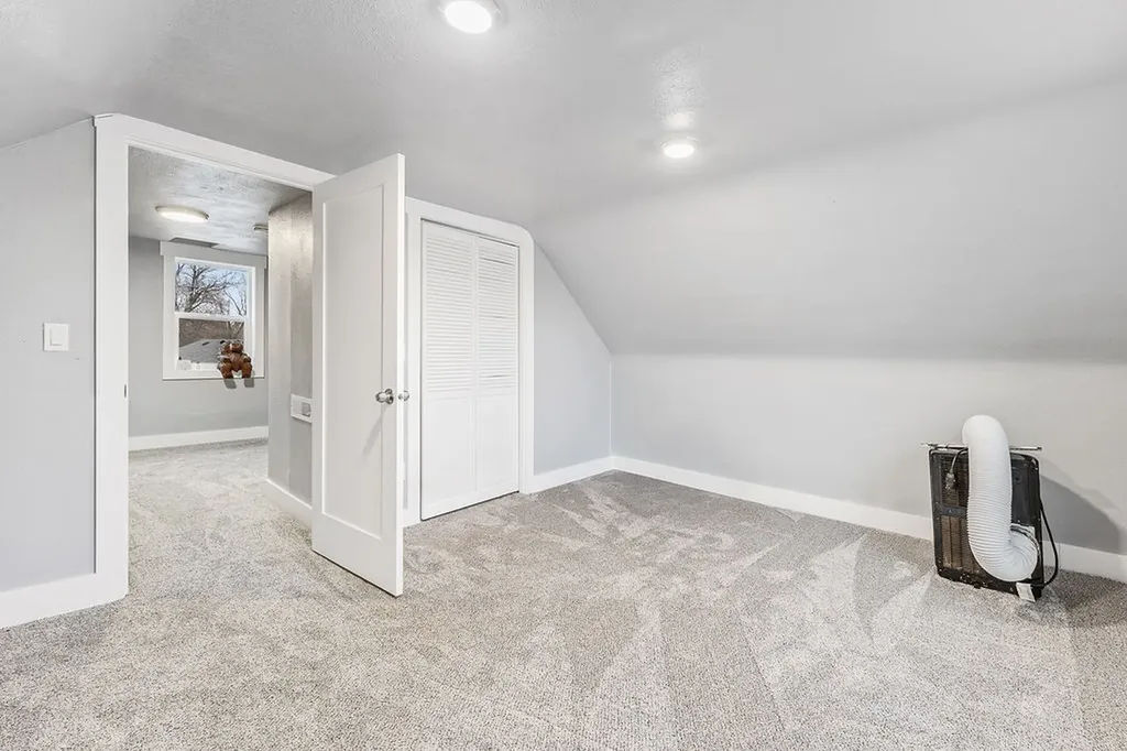 17 Second Avenue Fromberg MT 59029
