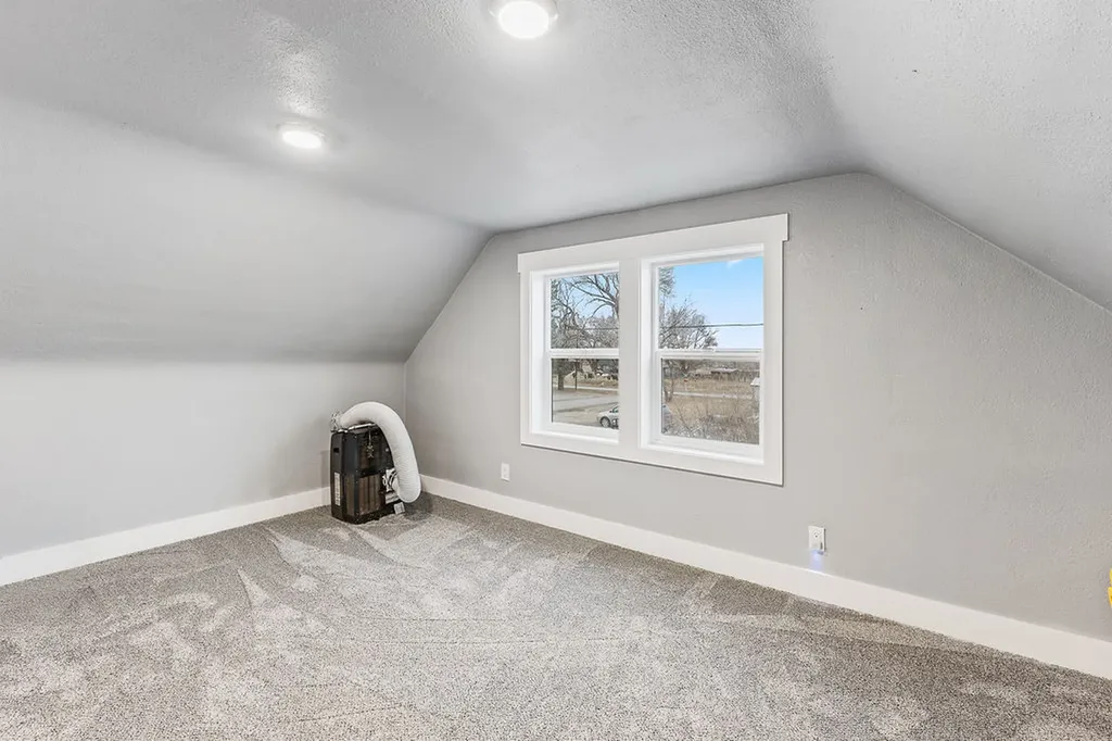 17 Second Avenue Fromberg MT 59029