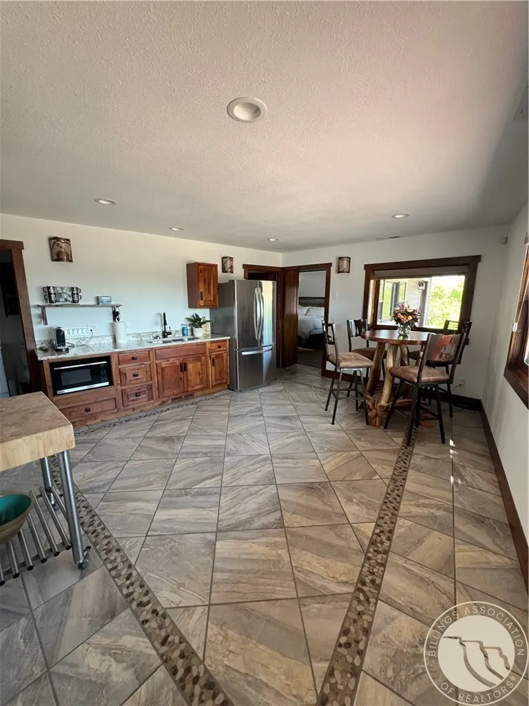 49 Gateway Drive Columbus MT 59019